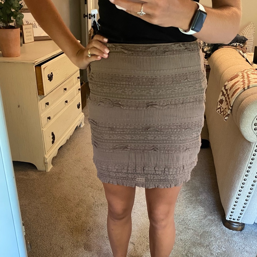 Brown ruffle skirt